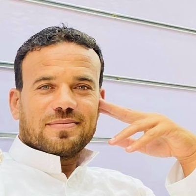 كان موقفاً صغيراً جداً لكِـنّهُ وضّـح كُل شيء👌💔