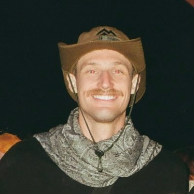 A FL Boy in CO 🏔️ EDM enthusiasts, Traveller, Hiker, Podcast Host of @babslyfepodcast, freelance Social Media Manger.