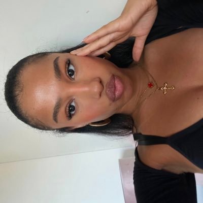🇨🇲 Profile