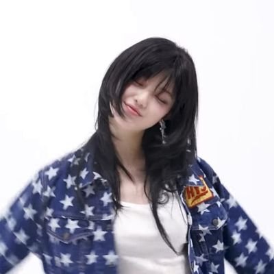 tanidhya's profile picture. 4️⃣2️⃣🩵