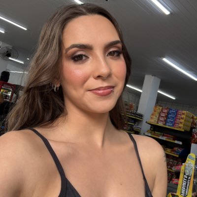 VicLolla's profile picture. ♊