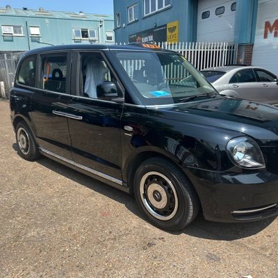 addz1991's profile picture. 