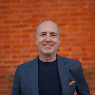 PERSONAL. Cofundador & CEO @pulpo_latam 🐙 & ✨ (11:11) mercado consciente #lifestyle #travel #networking