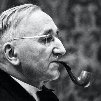 Pipesandletters's profile picture. Economics, philosophy, and literature.