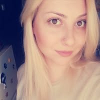 lindsahoff's profile picture. Living in tabs, tweeting from thoughts