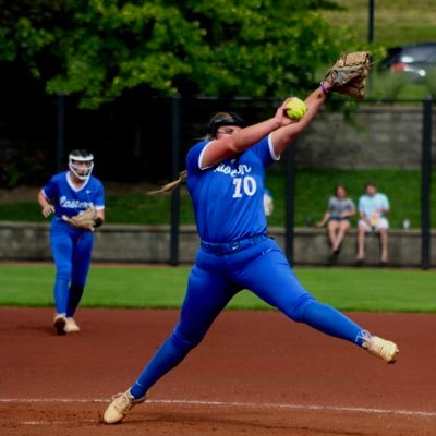 KelseyDavis_70's profile picture. Uncommitted 2026|| Ky Fury Platinum Long || Eastern HS softball || Pitcher/1B || kelseybdavis70@gmail.com