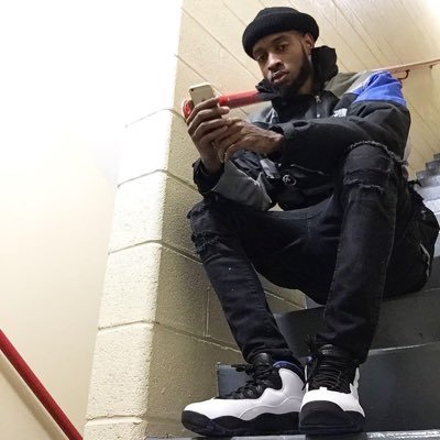 KhrysMoney's profile picture. 1 / 1