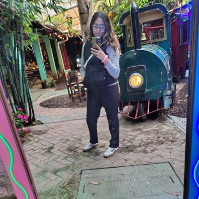 DianSugeyGlez's profile picture. Quem vidi, quem amevi, in quem credidi, quem dilexi.