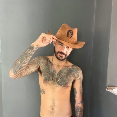 Gosta de um pauzão Grande e grosso ! Você achou o perfil certo .tenho conteúdo Exclusivo no meu site assine agora ⬇️ https://t.co/czUNYt7t1u