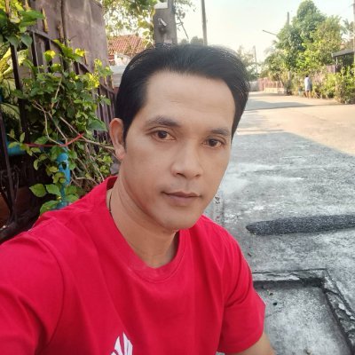 nutsatia's profile picture. 