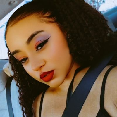 Eparrey 🦋 | Okê Arô 🏹 | Hello, it's Me @SEXOSOVIETICO