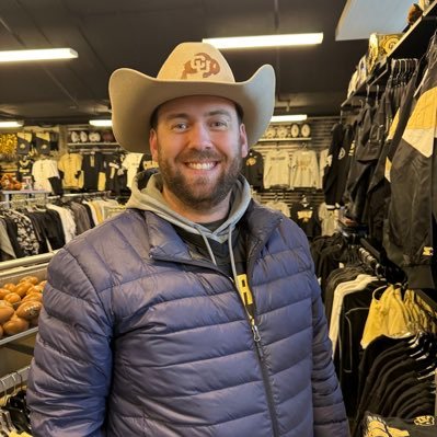 bighoneydrizzle's profile picture. Sports guy • It’s always iced coffee season