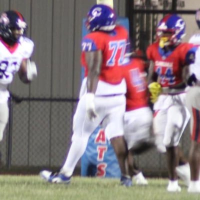 Track & field/power lifting 🏋🏿♀️/Football 🏈 #77 c/o26 OL 6’3 Jataviondcole@gmail.com https://t.co/lVyrvbocM5