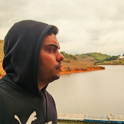 Não leve a sério o que é falado neste perfil, muita coisa é zoeira.
Acima de tudo Rubro Negro 🔴⚫