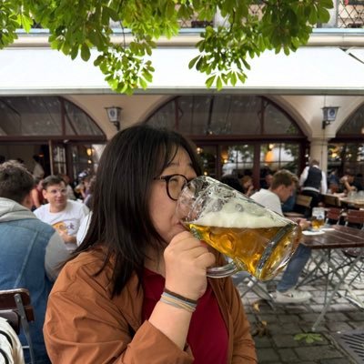 usamopf's profile picture. マーケティング＋商品開発 / ビールは #酸っぱいビールが好き / 疲れた時はお鮨 #鮨is救世主 / よくクラフトジン飲んでる🍸 薬瓶コレクター