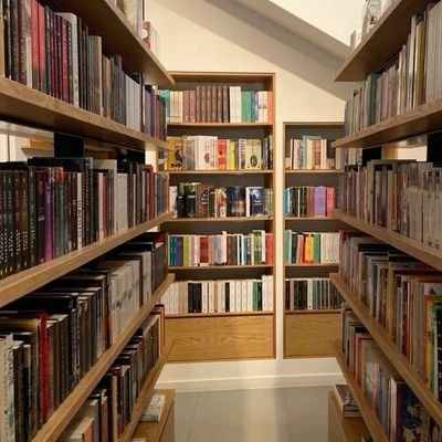 livrinhos_epubs's profile picture. Epub e pdf📚