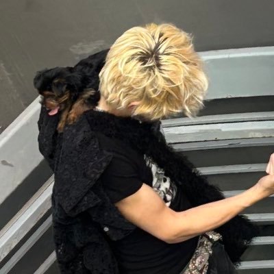 yulovedme's profile picture. 