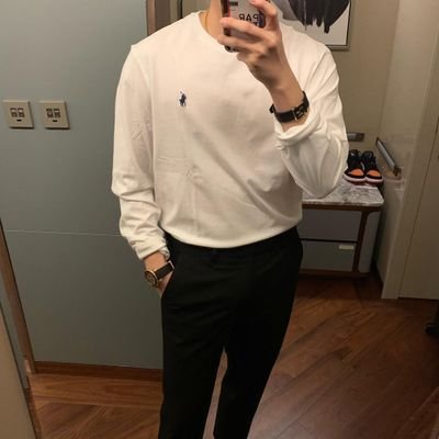 gooood1206's profile picture. 181cm / 76kg / 솔로 😎 헬스와 여행 좋아하는 남자