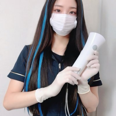 元研修医、貴方の開発の主治医へ。広島からアナルの世界に飛び込むために東京へ。2025年5月26日~在籍HP(https://t.co/4KOMbz0tGt)アナルの神秘に魅入られた1人。全てのアナルに幸福を、そして、人生のスパイス的な存在になれますように🦋.*˚#メスイキ #アナル開発 #手袋 #適合者