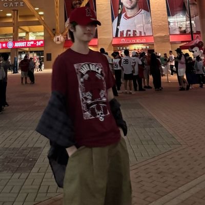 bitinini's profile picture. hi