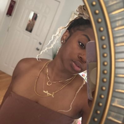 MyCousinJenny's profile picture. so be it.