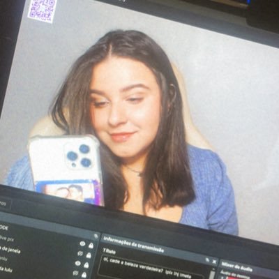 faço uns reacts e umas bobeiradas em live, mas meu real trabalho é abduzir pessoas.