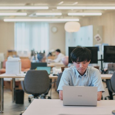 ㍿立石コーポレーション 経営企画室/22歳/スタッフの暖かさに惹かれ、国家公務員から油屋の本部へ/採用×広報×理念浸透/ハングリー精神全開/仕事も遊びも全力派/楽しい職場を作り、楽しく挑戦し続ける/志高く、腰は低く