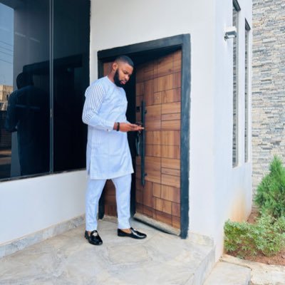 Grappling with the complexities of intuitiveness and human ingenuity, lover of God and knowledge, Fashion, Thinker,(Apostle of the pen) Serial Entrepreneur.