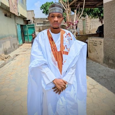 MIKCOMMS's profile picture. 🧠 Web3 Wizard | 🛡️ Mod Master | 🔥 Alpha Drops Daily | 💸 DeFi + NFT Junkie | 🪂 Airdrop Sniper
Solix