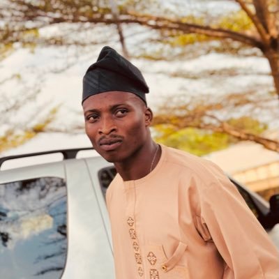 Ghostwriter || Graphics Designer || Copywriter || Social Media Manager || Helping Brands & Creators Craft Words That Convert & Content That Connects.|| web3 ||