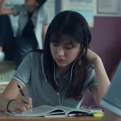 imsarci's profile picture. 📚#studytwt + #MedStudy |

🎀 24
🌸 Medical intern
🍃 Learning korean, japanese and piano