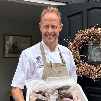 Chef-Patron at The Crown, Burchetts Green, Berkshire. @the_crowntweet.