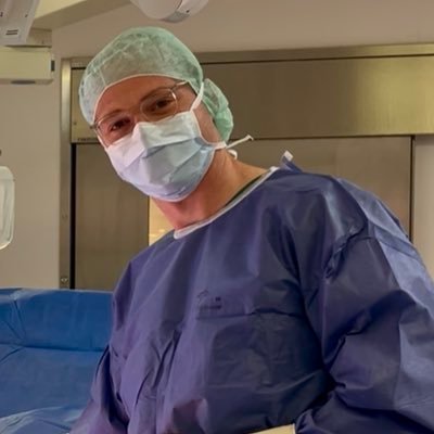 FA für Gefäßchirurgie, endovaskulärer Chirurg, FA für Allgemeinmedizin #fckAFD #fckMAGA Nazis raus! 🇪🇺 born at 347ppm