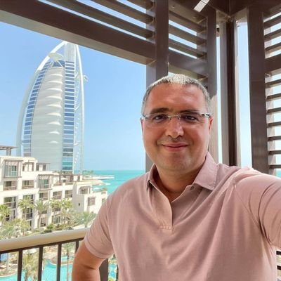Baha'i Lover of humankind Co-founder & CEO
@VALRdotcom (Buy & Sell #Bitcoin & #Crypto)