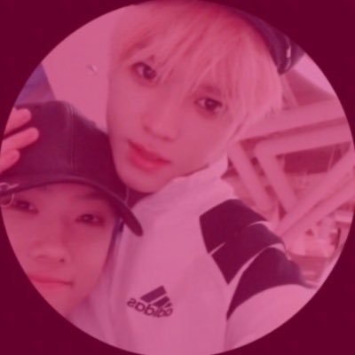 924sino's profile picture. i will eat you 🤪