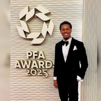 Mr Multifaceted! The official account of Cecil Jee Thomas. Ex- Professional Footballer ⚽️ Presenter @Aftvmedia 🗣 #SoulsSmiling © Talent Transfer 👨🏽🏫