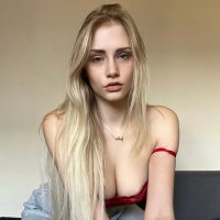 Juliaa (@meu1hm4t33w0kyi) 's Twitter Profile