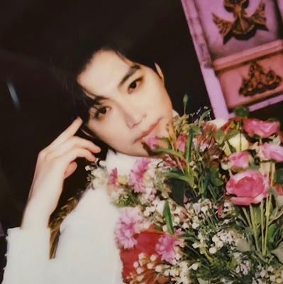 비계입니당...
불호후기+주접+일상얘기 가끔?
올릴 것 같아요!!
거울극 스포계: @geoulaeong