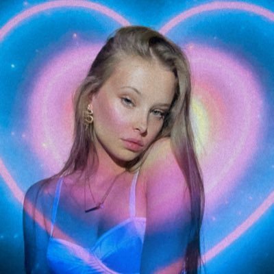your fav bratty princess. findom ✨Worship 🛐 your suprior as I fuck your wallet 💳 ✨25€ tribute unblocked fees €50