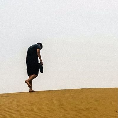 ysaans's profile picture. ولا غالب إلا الله