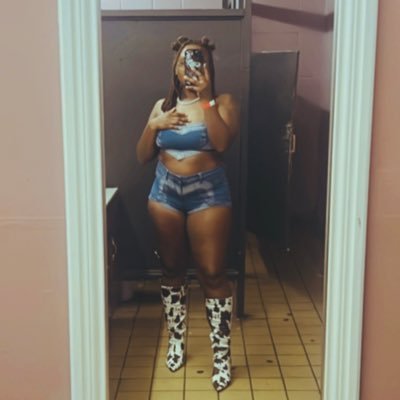 Anime and Music girly | I don’t answer DM’s don’t waste your time 🤭 Backup page (@Fuuskieboo)