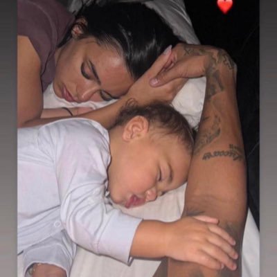 Topzy512443's profile picture. 