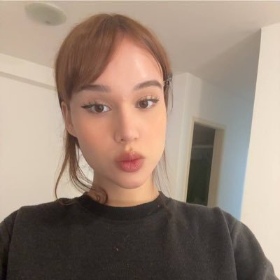 Just a tranny living my best life 😇 Your favorite trans girl 🏳️⚧️ personally answer all my messages in the link below also on iMessage 💬 (334)237-3761