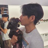 yuna🧸Ⓥ (@_kim_thvv) 's Twitter Profile