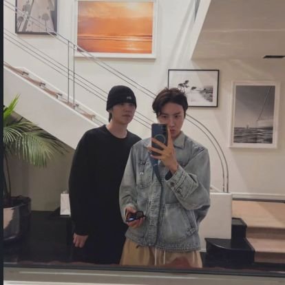 I like beautiful things like sope AU
wp: @/jinri_hoseok
