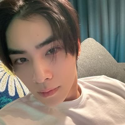 savemi13's profile picture. a fan of WayV, WOODZ and BTS
                                  💫templates - https://t.co/ypO3EUJwNX