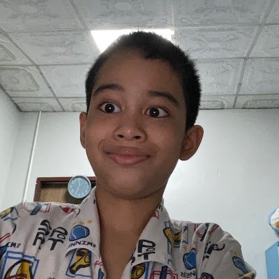 Firsthaf4646's profile picture. 