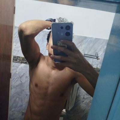 dluna3951's profile picture. Venezolano 🔥
.
.
.
😈💦 al Dm📲🤑
