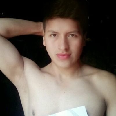 OscarTurvay's profile picture. Amante de las mujeres maduras, #milf, 40-50-60 años, romanticismo y pasión, me gusta los dibujos, travieso y de mente liberal.
#sigueme y te sigo