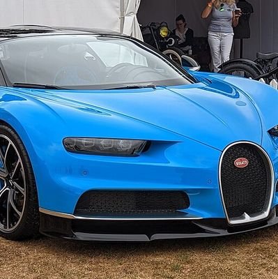 Lamborghini, Bugatti Ferrari
Money no be nothing 💰🏧🏦🚕🚔🚘